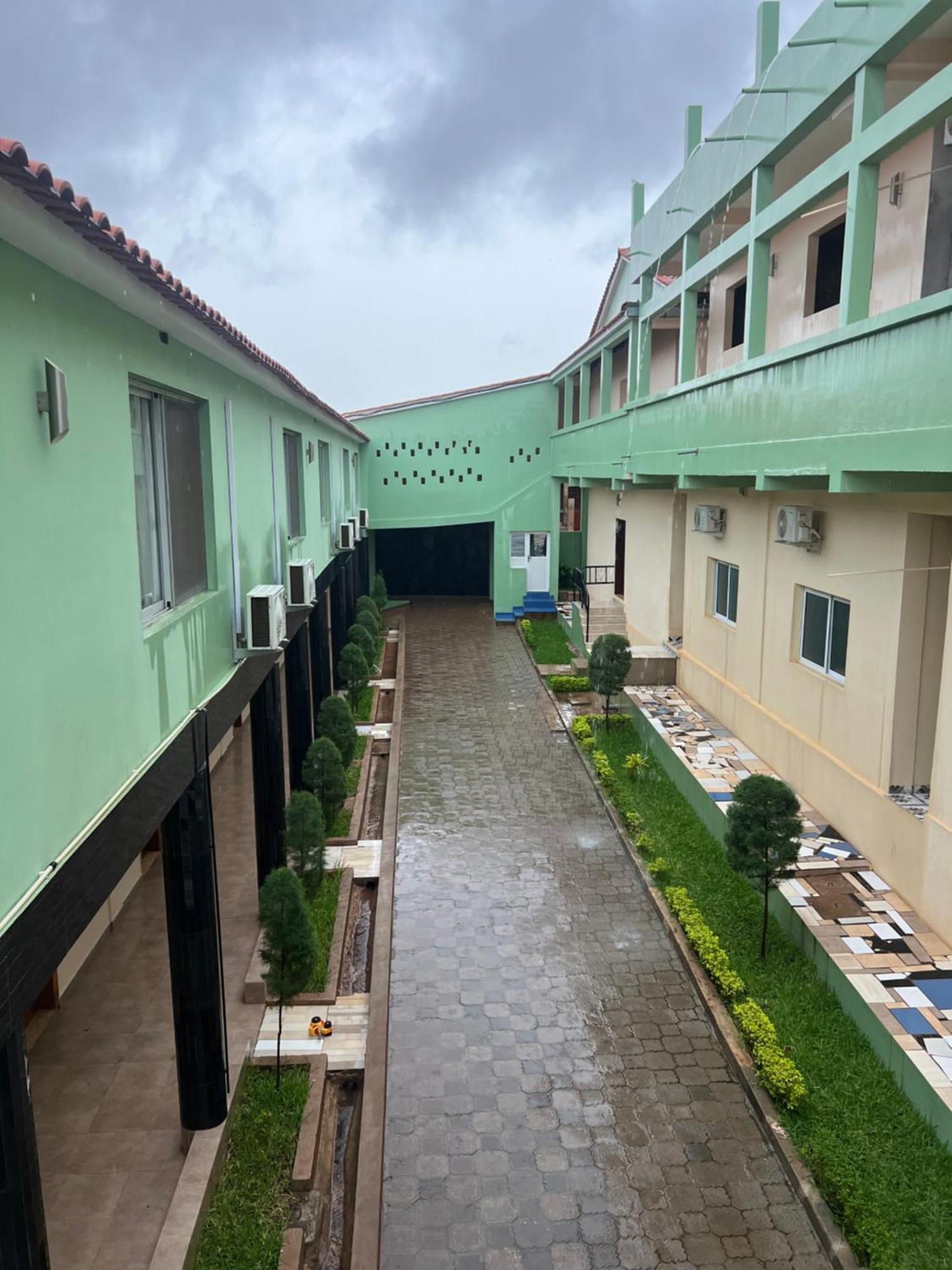 Mag Palace Hotel Bissau Bagian luar foto