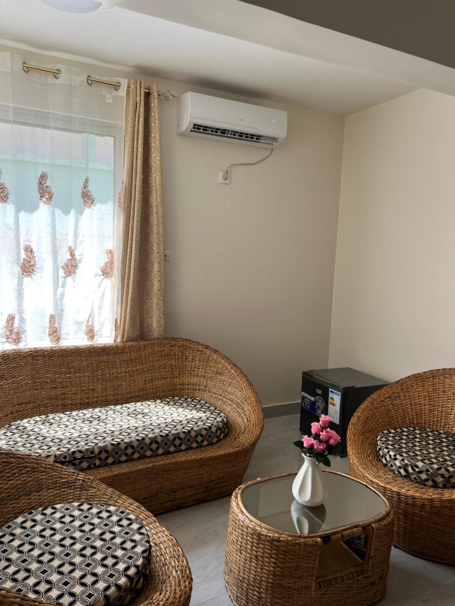 Mag Palace Hotel Bissau Bagian luar foto